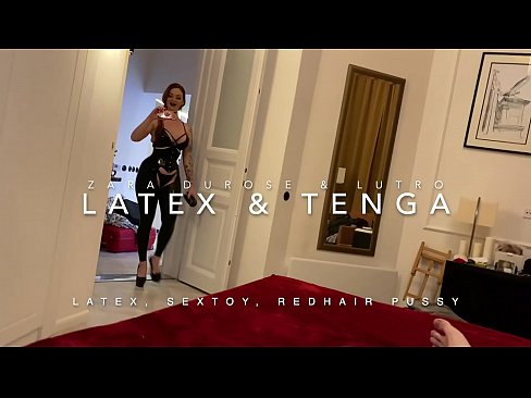 ❤️ Roodharige stiefzus in latex kostuum geneukt door stiefbroer ❤❌ Just porno at us