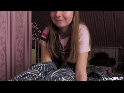 ❤️ Blondie zuigt haar BFF's diep en krijgt Cum in haar mond ❤❌ Just porno at us